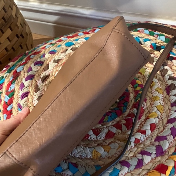 Michael Kors Tan Crossbody Bag with Gold Accents - Picture 5 of 6